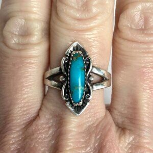 VTG Bell Trading Sterling Silver 925 Southwest Style Oval Turquoise Ring Sz 7.5
